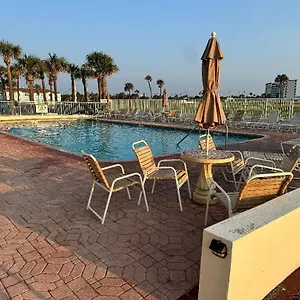 https://seabliss-oceanfront-1st-floor-cozy-condo.thedaytonabeachhotels.com